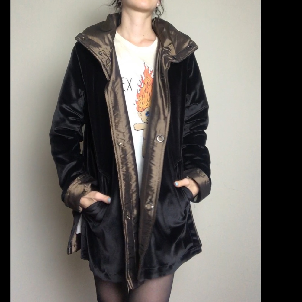 REVERSIBLE DARK BROWN AND LIGHT BROWN TRENCH COAT
